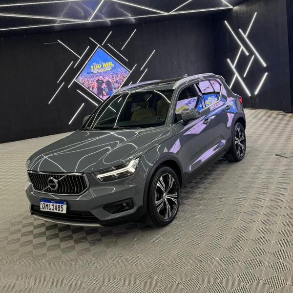 EDIÇÃO 248 - VOLVO XC40 T4 INSCRIPT 